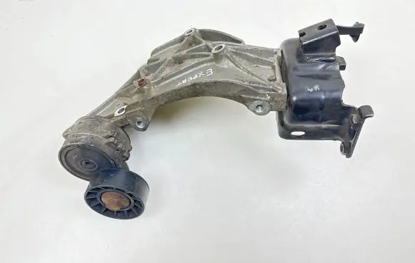 Peugeot Expert Engine mounting bracket 9650034280