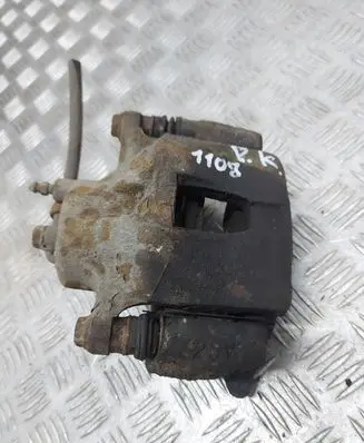 Toyota Corolla Verso E121 Front brake caliper