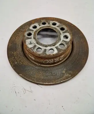 Volkswagen Golf VI Rear brake disc 
