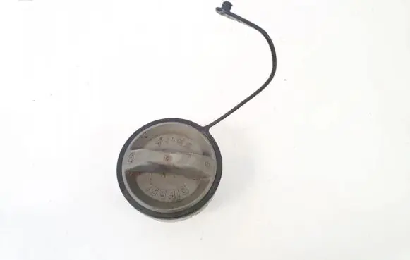 Toyota Corolla Verso E121 Fuel tank filler cap 