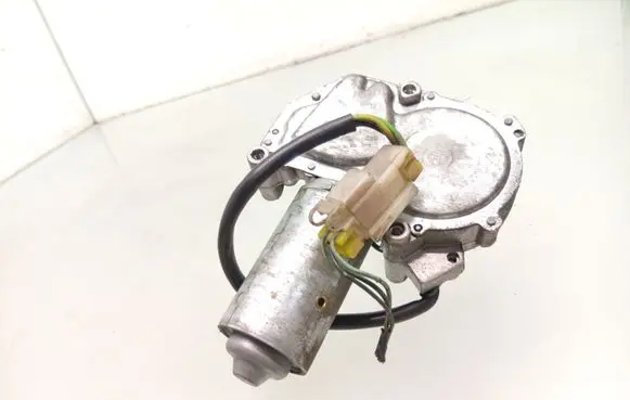 Nissan Terrano Rear window wiper motor 0390201525