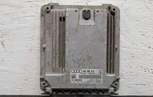 Audi A8 S8 D4 4H Engine control unit/module 4H0906014 0261S06553