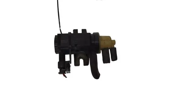 Mercedes-Benz C W204 Turbo solenoid valve A0091533128 70078208