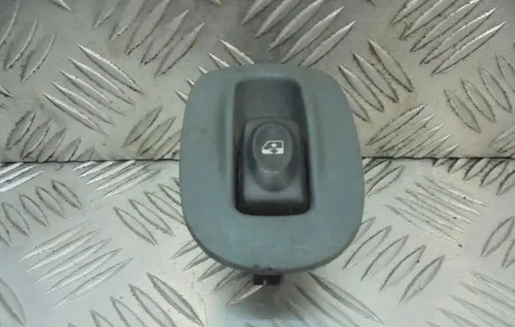 Renault Scenic I Electric window control switch