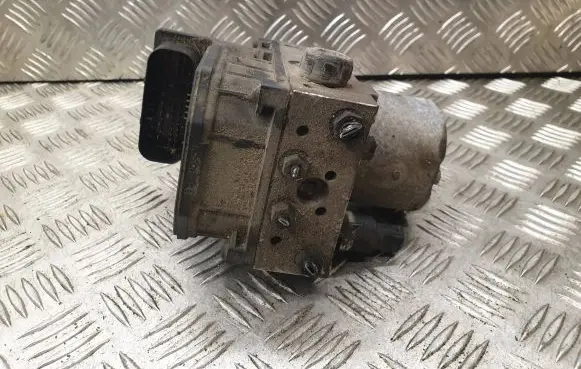 Skoda Superb B5 (3U) ABS Pump 3U0614517 0265225139