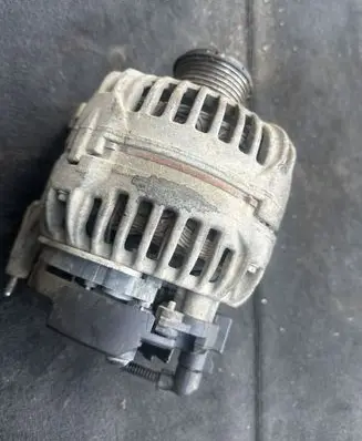 Skoda Octavia Mk2 (1Z) Generator/alternator