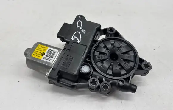 KIA Niro Front door window regulator motor 82460AT100