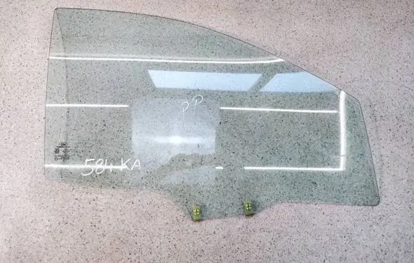 Ford Ka Front door window/glass (coupe) 