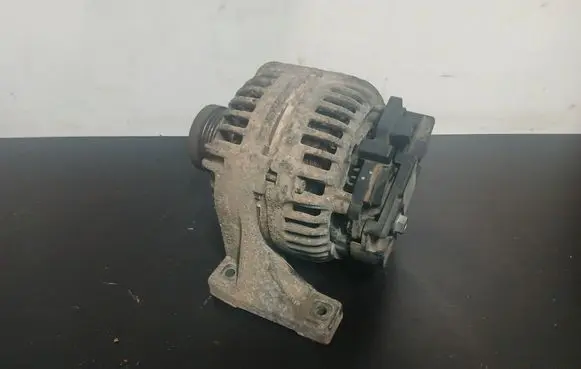Volvo S60 Generator/alternator 30667787 0124525060