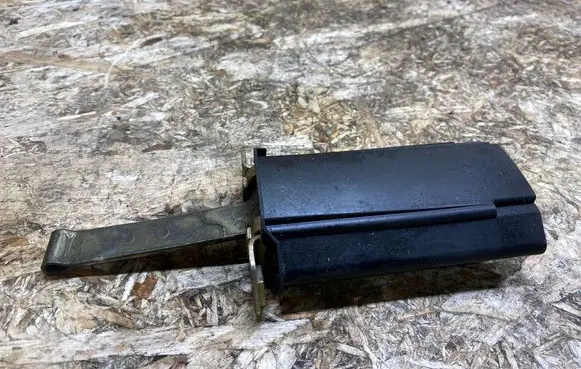 Mercedes-Benz SL R129 Front door check strap stopper 
