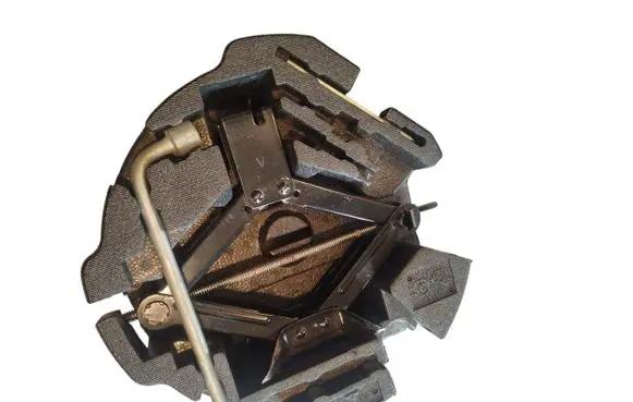 Subaru Outback (BS) Tool set 97032AG002