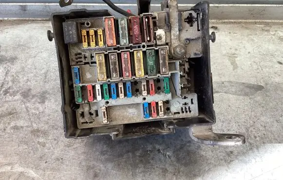 Peugeot 607 Fuse box set 9638805680 0312342121 983805680