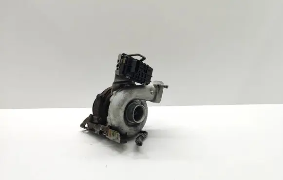 BMW 5 E60 E61 Turbo 765199 730314 GARRETT