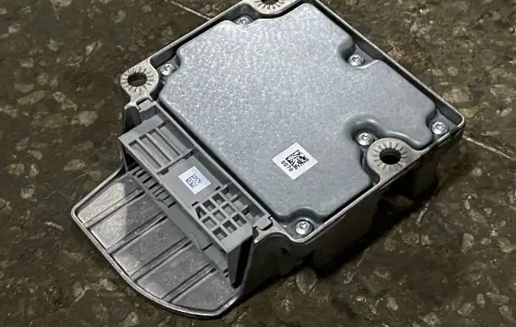 BMW X3 E83 Airbag control unit/module 3424581 31342458101Q 0285001870