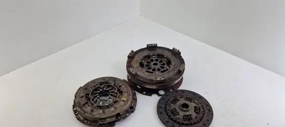 Audi A5 8T 8F Clutch set kit 0B2105266D 0B4141025A