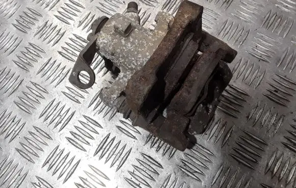 Volkswagen Polo Rear brake caliper