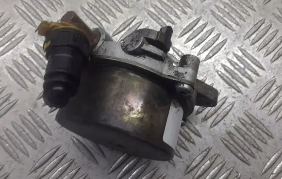 Opel Corsa C Vacuum pump