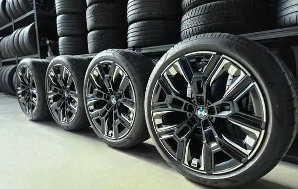 BMW 5 G60 G61 R20 alloy rim 5A324F0 5A324F1
