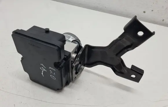 Hyundai i20 (GB IB) ABS Pump 58900C8290 58920C8290 6158945200
