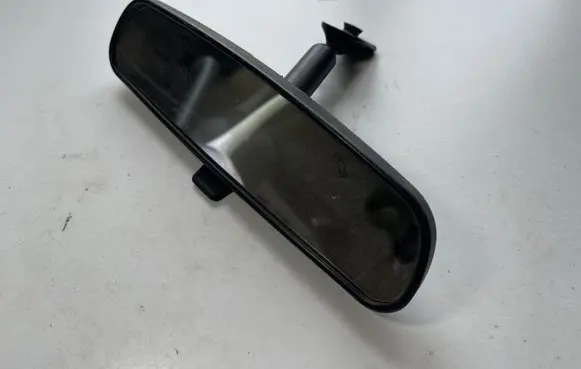 Honda Accord Rear view mirror (interior) E8011681