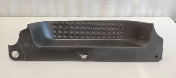 Opel Vivaro Front sill trim cover 8200943197 93863181 93857784