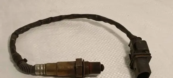 Volkswagen Golf VI Lambda probe sensor 07C906262 4308 258017072