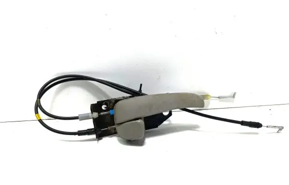 Hyundai Trajet Front door interior handle