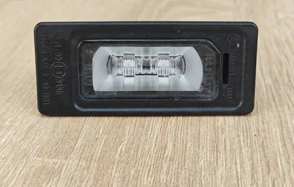 Number plate light
