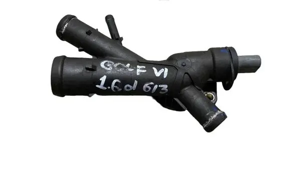 Volkswagen Golf VI Engine coolant pipe/hose 03L121131AA