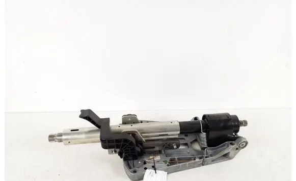 Mercedes-Benz C W204 Steering wheel axle A2044601816