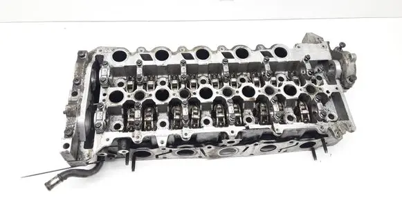Volvo XC60 Engine head 30777365