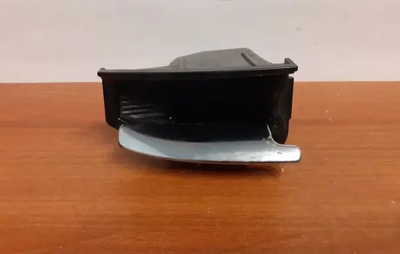 Mercedes-Benz E W211 Car ashtray 10541 A2118100233