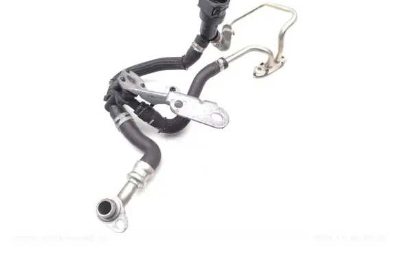 Opel Mokka B Engine coolant pipe/hose 9836330880