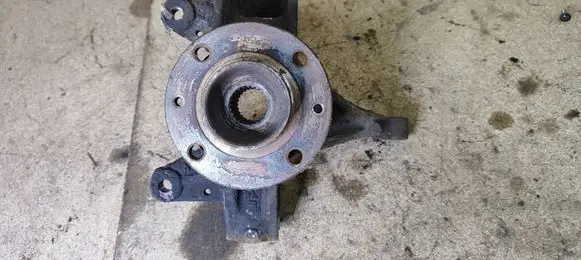 Renault Megane II Front wheel hub