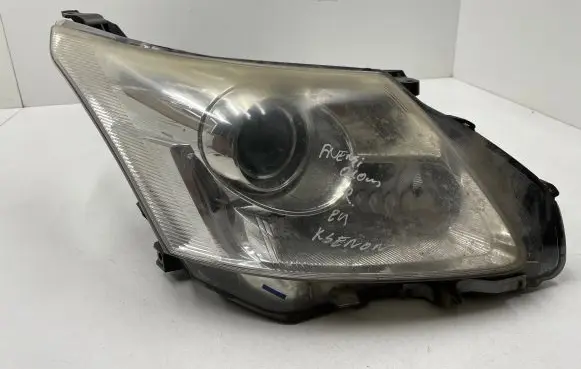 Toyota Avensis T270 Headlight/headlamp 8112605310 279120R
