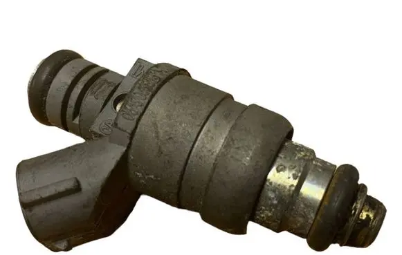 Skoda Octavia Mk2 (1Z) Fuel injector 06A906031BT