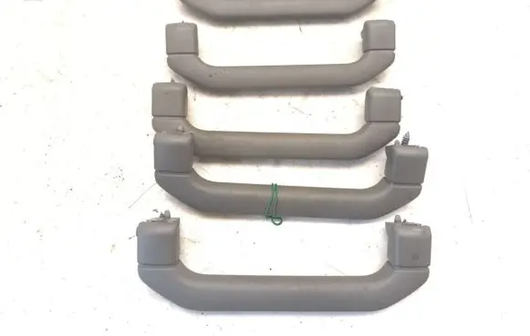 Peugeot 806 A set of handles for the ceiling 