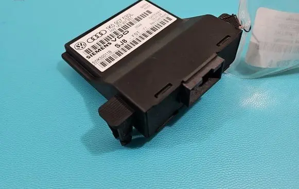 Volkswagen Tiguan Central body control module 1K0907530L IMPRK1482345