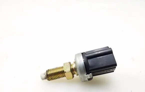 Toyota Corolla E120 E130 Brake pedal sensor switch 8434032050