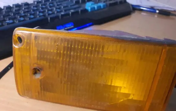 Audi 80 90 B2 Front indicator light 811953050E