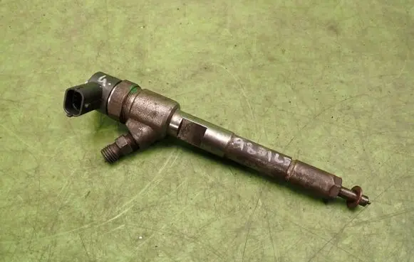 Fiat Fiorino Fuel injector 
