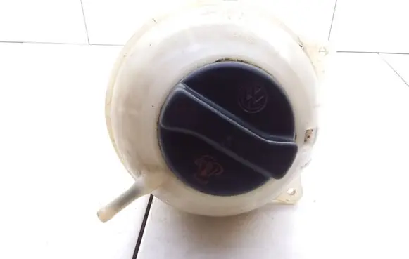 Volkswagen Golf III Coolant expansion tank/reservoir 1H0121407