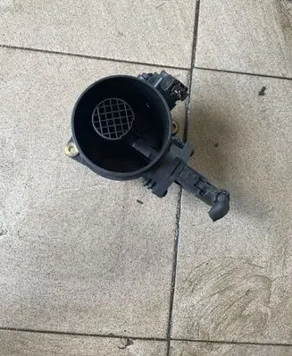 Mercedes-Benz E W211 Mass air flow meter