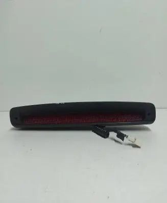 Hyundai Tucson JM Third/center stoplight 927002E05