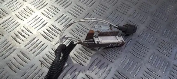 Nissan Primera Airbag deployment crash/impact sensor a15000e71 a15-000e71