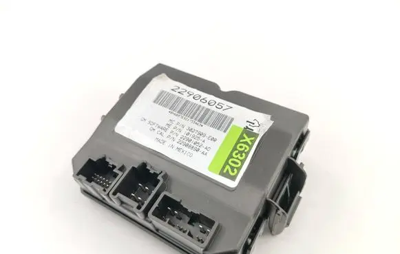 Opel Insignia A Door control unit/module 22906057