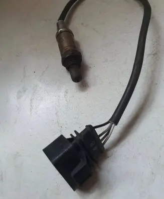 Volkswagen PASSAT B5 Lambda probe sensor 3A0973334