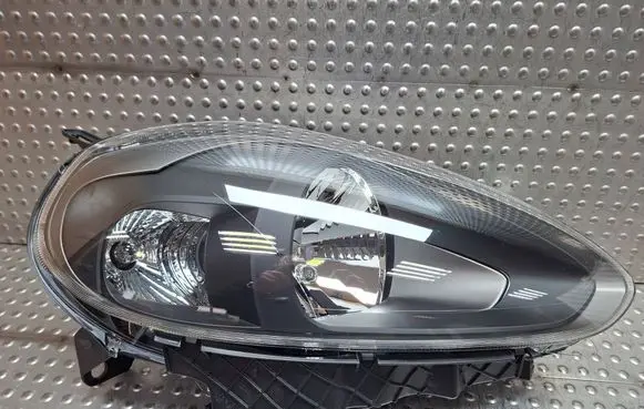Fiat Punto Evo Headlight/headlamp S26337964 518787310
