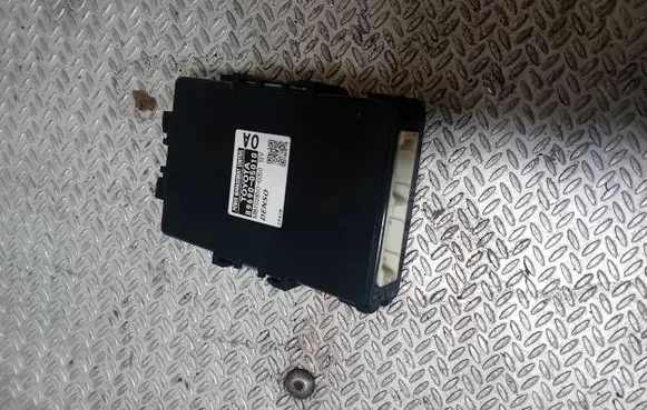 Toyota Avensis T270 Other control units/modules 8969005010 MB1028500050