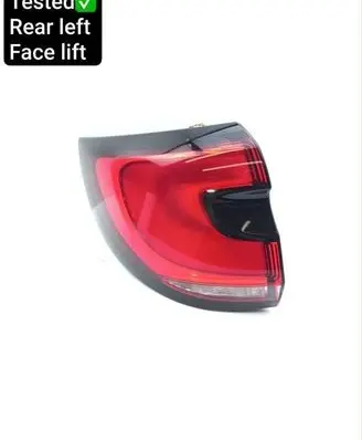 Chrysler Pacifica Rear/tail lights 640000003701